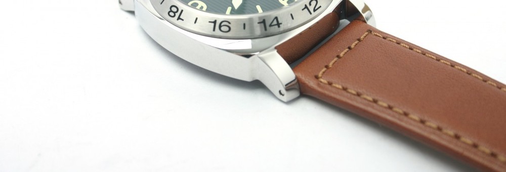 brown-leather-watch-strap