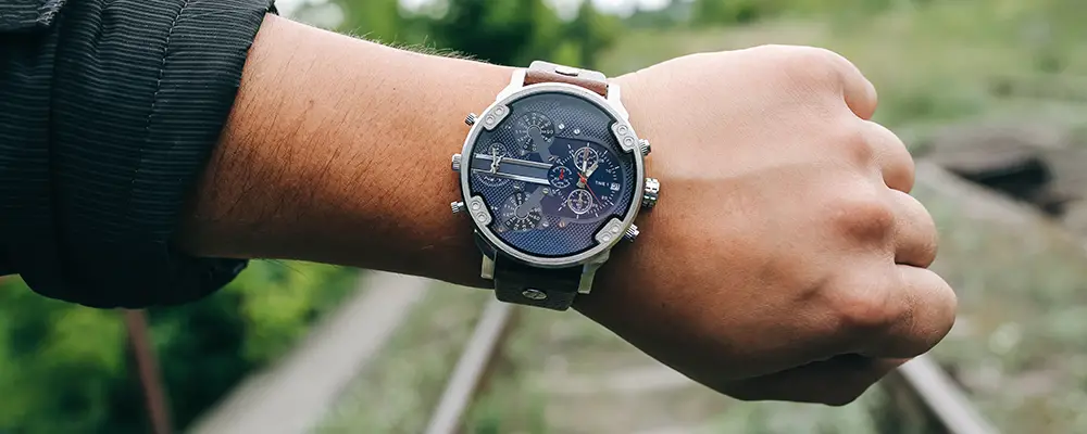 Elegant outdoor watch